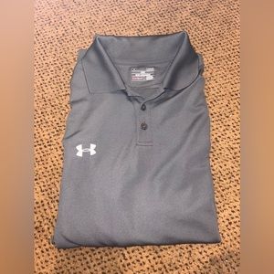 Under Armor ForetHouse Short Sleeve T-Shirt Size Large
